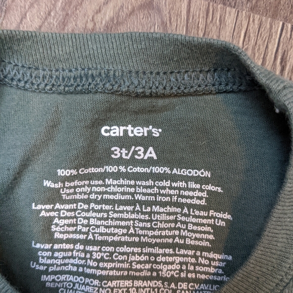 Carter's long sleeve 3T shirts - Picture 3 of 6